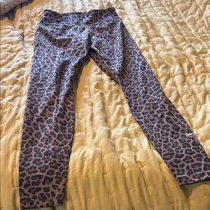 Nike Dri-Fit Leopard Print Women’s Leggings